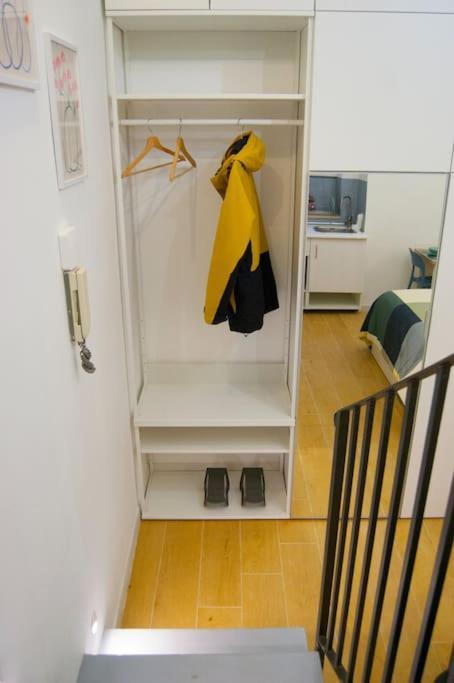 Apartment Breathe Romance *